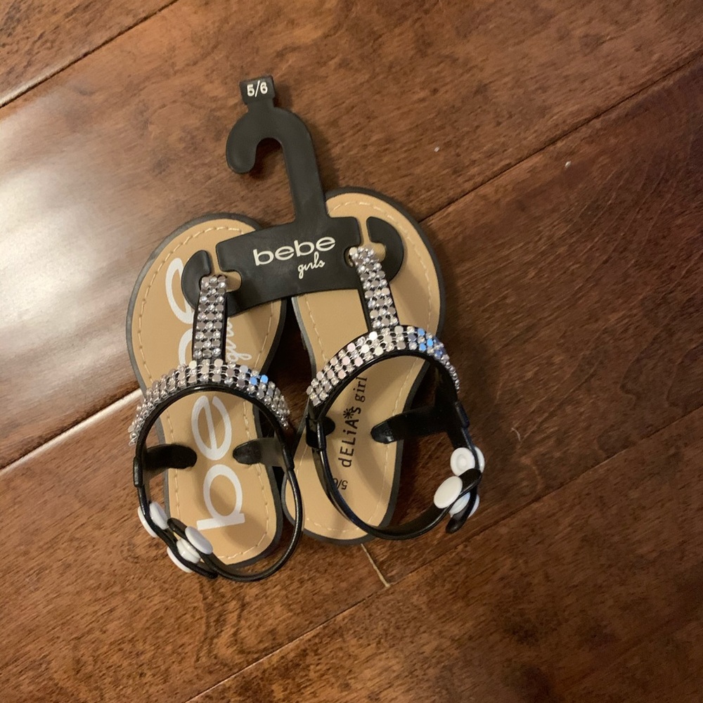 Walker Bebe sandals - Picture 1 of 2